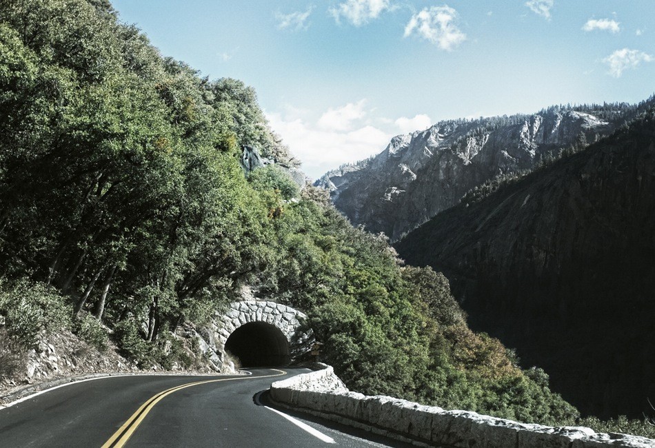 Problemy zaczynają się, kiedy ludzie zapominają, że są tylko ludźmi.