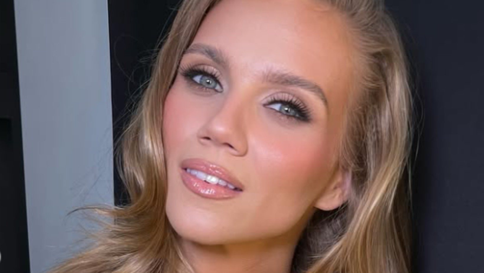 „Wolę się schować” – Agnieszka Kaczorowska reaguje na medialną nagonkę