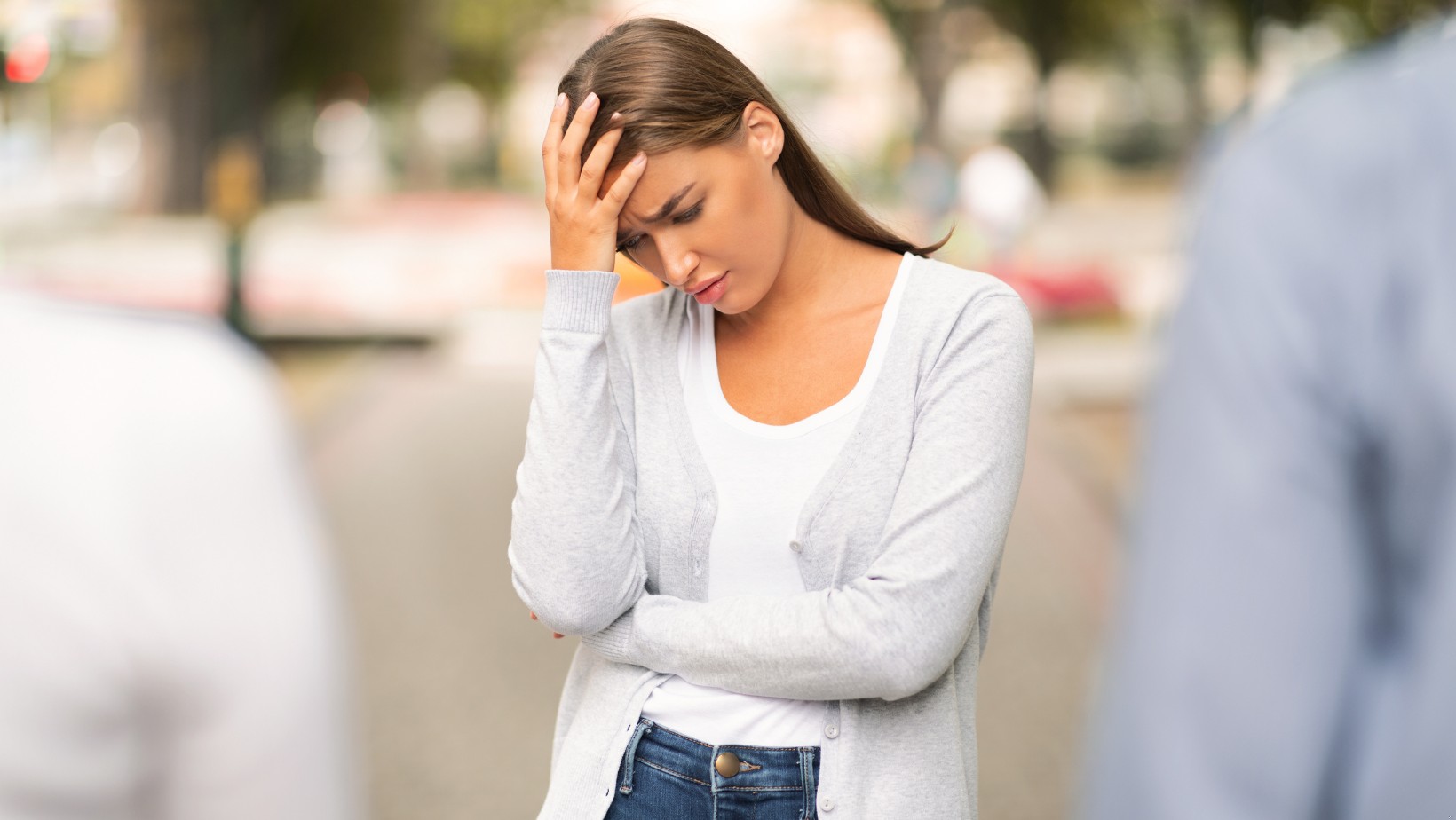 Zmieniasz partnerów, ale nie czujesz satysfakcji? Sprawdź, co może być przyczyną