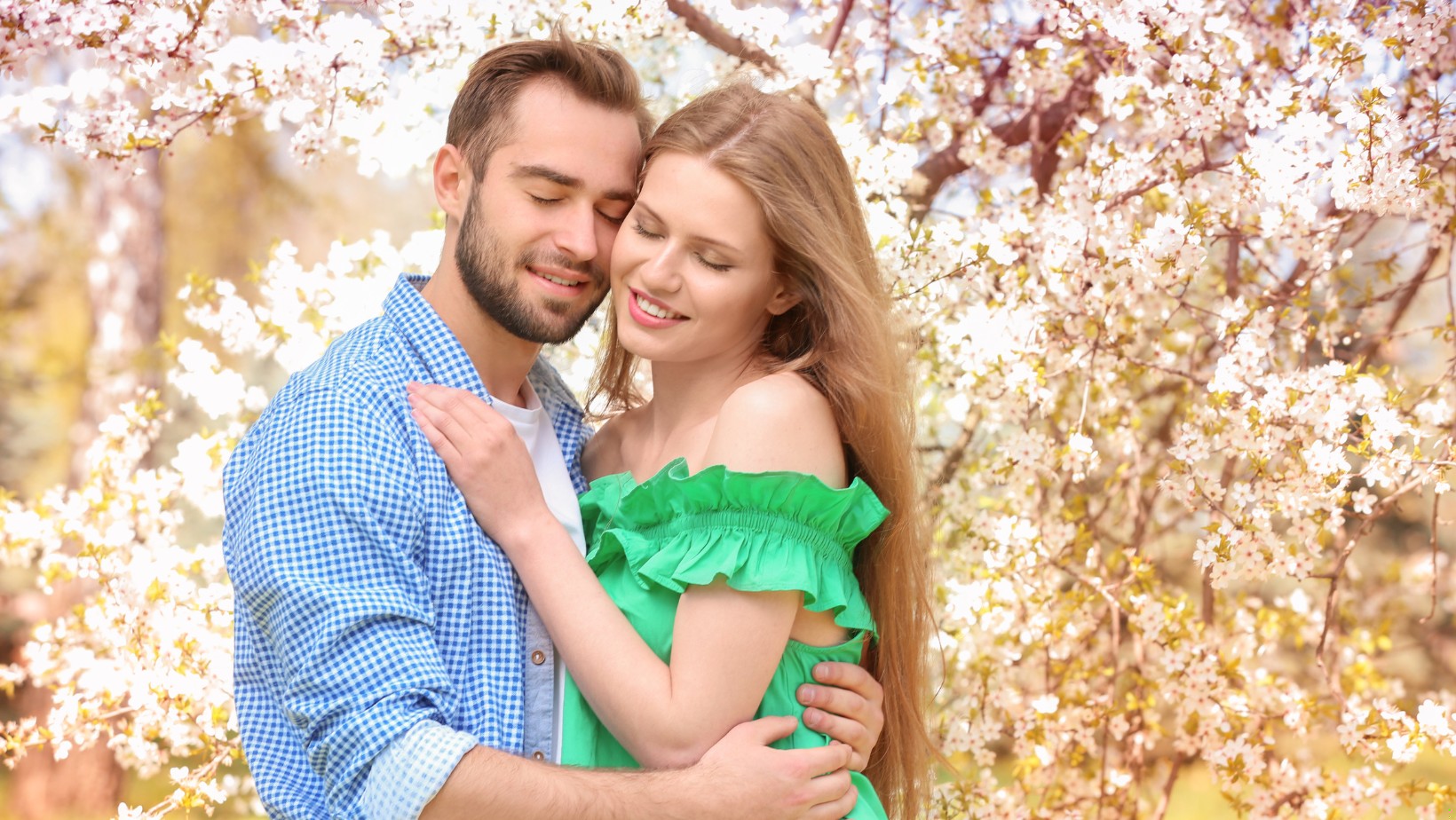 Wiosenne odnowienie. 5 sposobów na ożywienie Twojego związku!