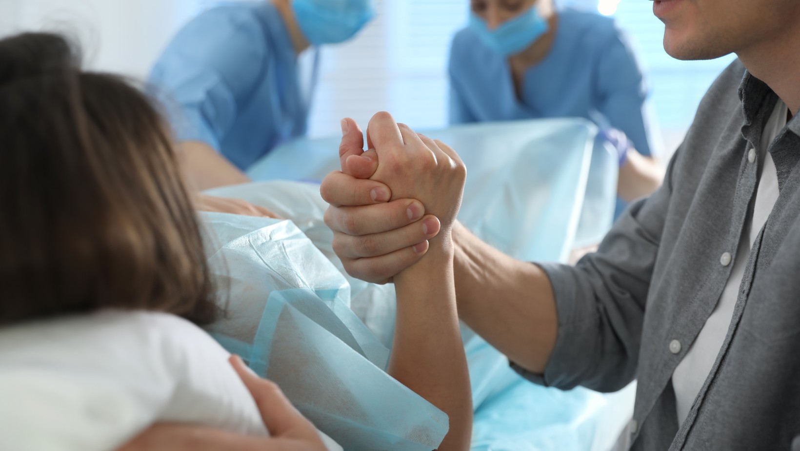 Zdjęcie "W ciele pacjentki znalazła..." - Historie z porodówki szokują #1