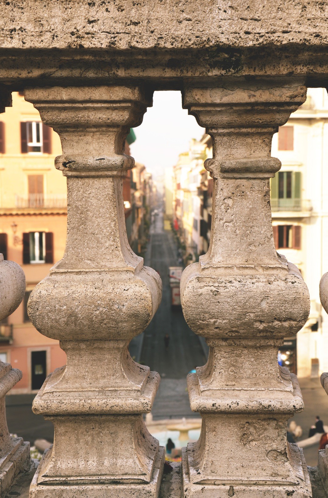 Człowiek jest wspaniały i okropny zarazem. (…) Tak jak świat, …