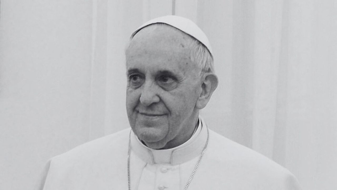 Zdjęcie Watykan ujawnił nieznane nagranie z Papieżem Franciszkiem! #1