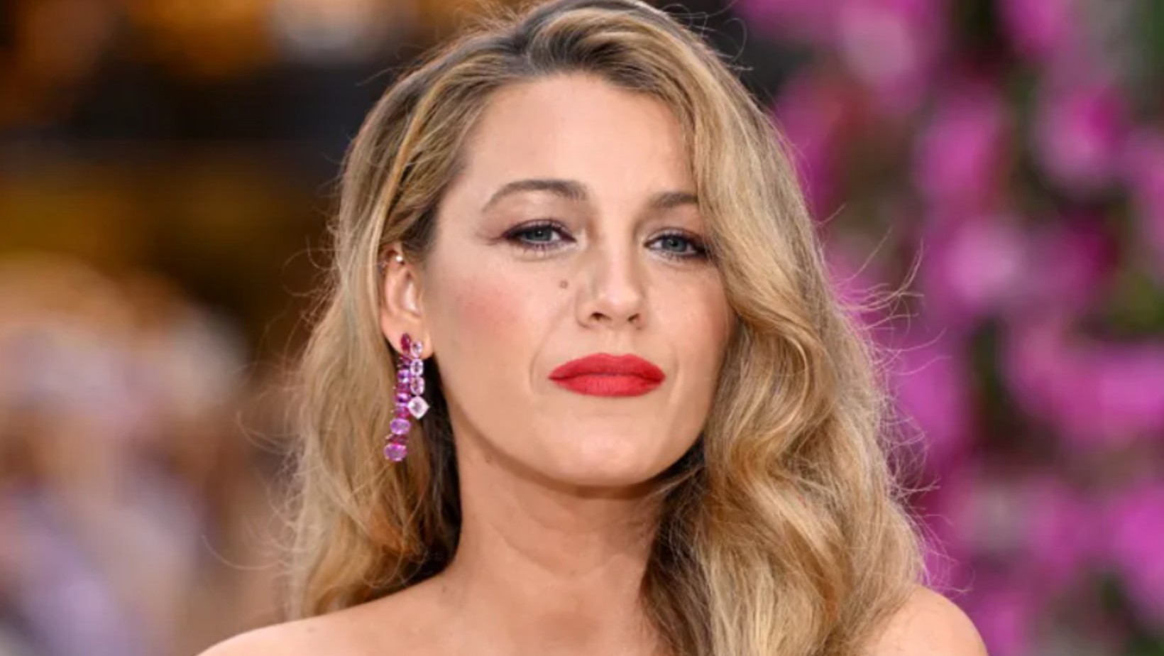 Film z Blake Lively w ogniu krytyki! Ofiary przemocy domowej reagują!