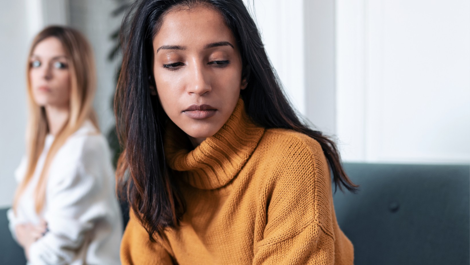 5 oznak, że ktoś Cię nie lubi! Na to zwróć uwagę!