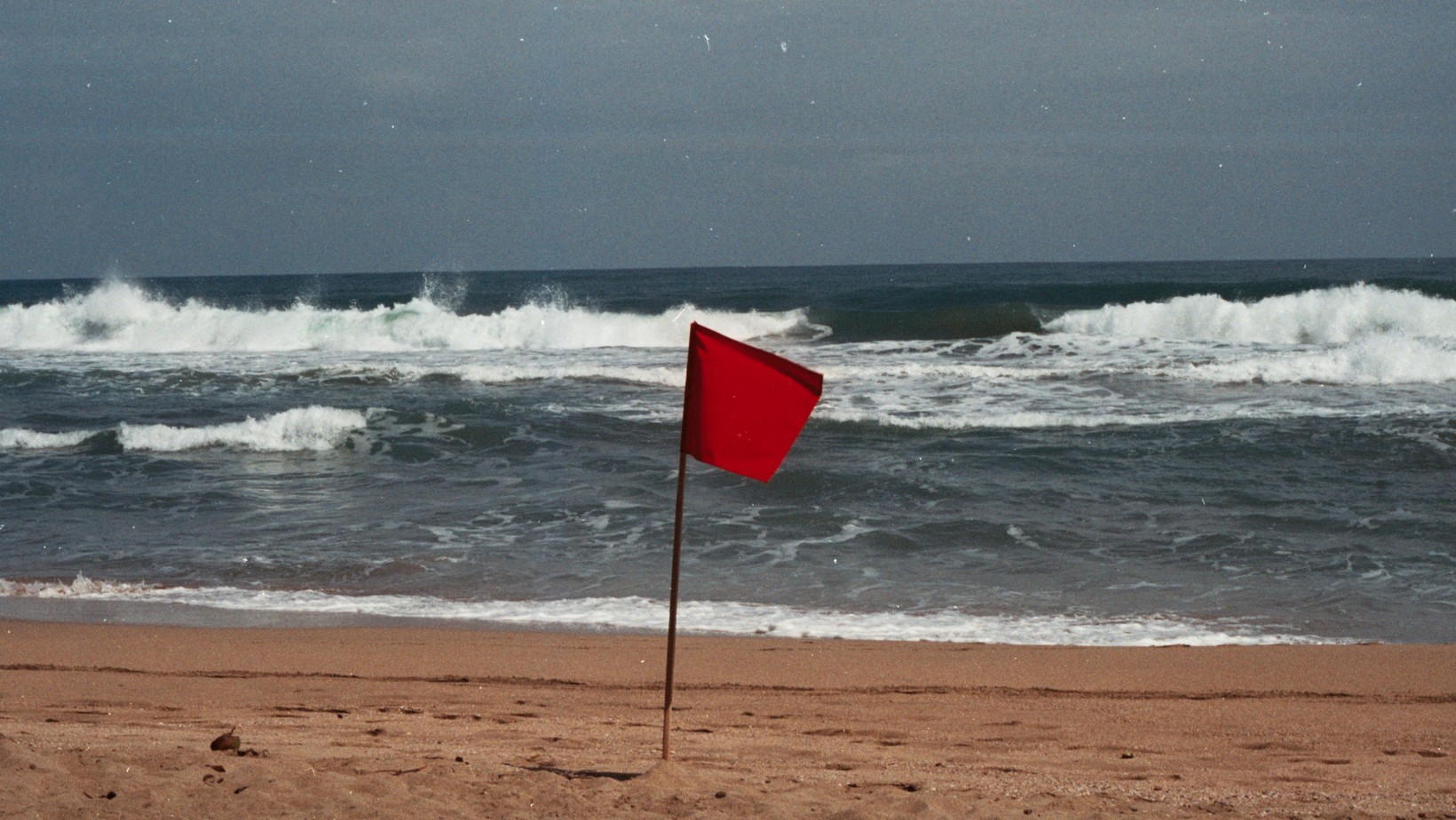 Zdjęcie Tragiczny finał poszukiwań. 16-latek zniknął pod wodą w Bałtyku. Morze wyrzuciło ciało nastolatka... #1