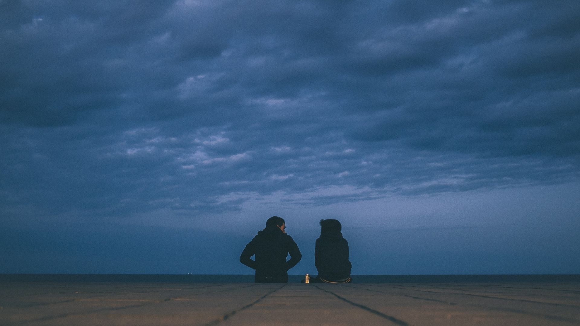 Jak sobie radzić z kontrolą w związku? Przedstawiamy 3 porady