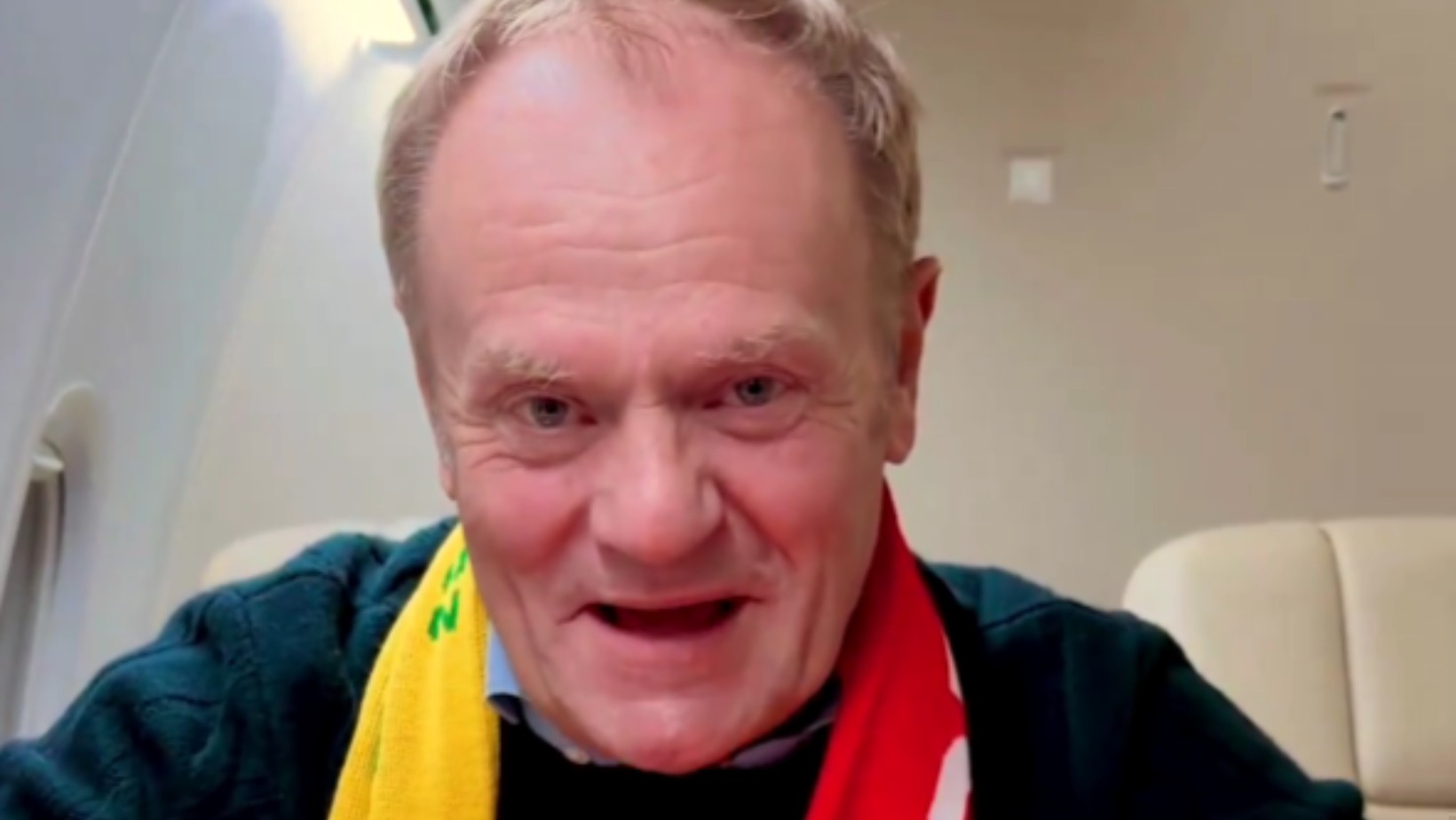 Tusk wygwizdany na meczu Polska-Litwa! Ostra riposta premiera!