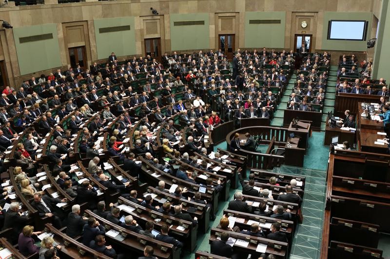 Ludzie skłonni są myśleć, że to, co jest legalne, musi …