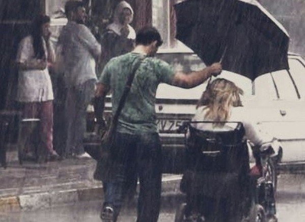 Można powiedzieć „Kocham Cię” na milion sposobów. Np.: „zapnij pasy”, …