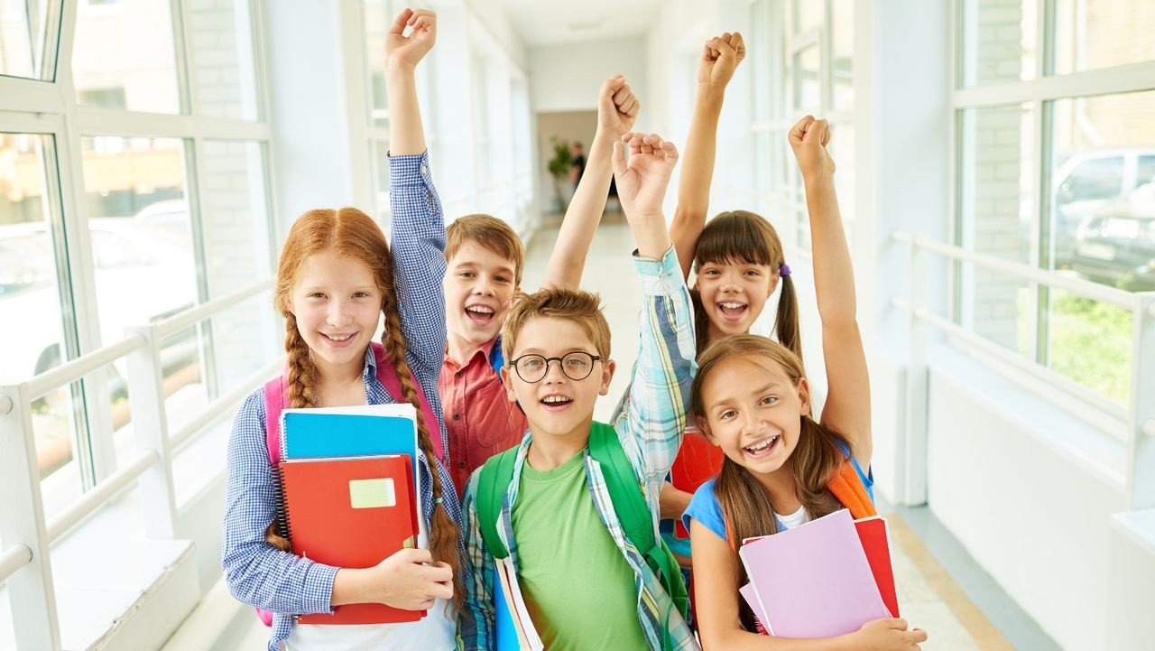 Twoja dziecko nie chodzi do szkoły? Uważaj, możesz zapłacić 50 tysięcy grzywny!