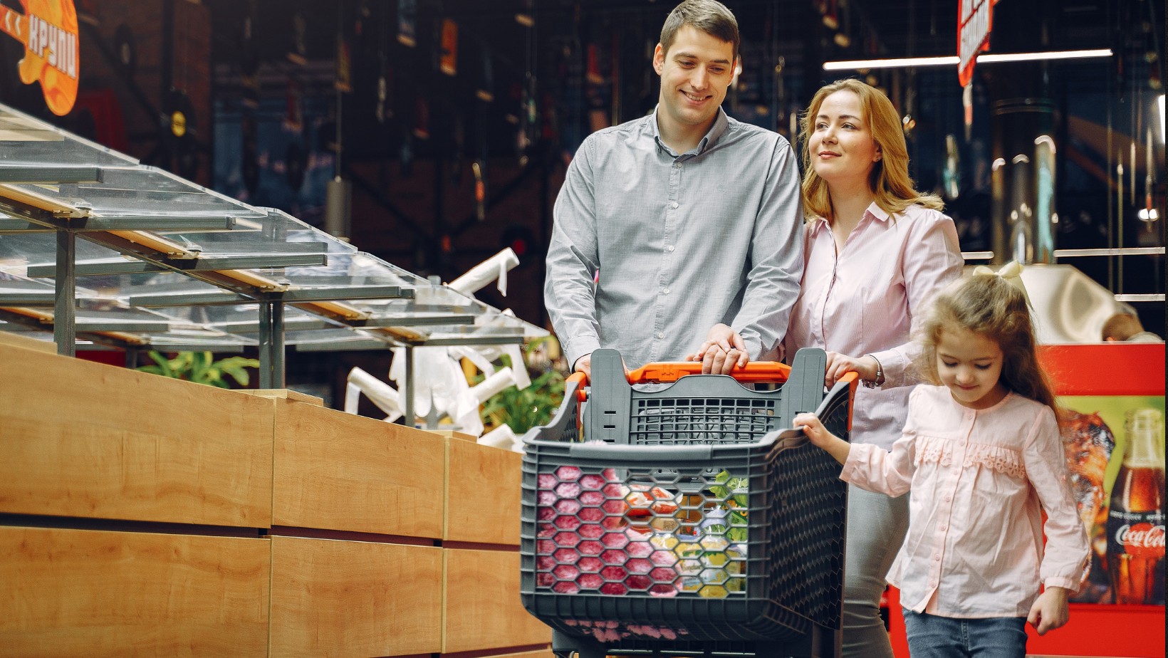 Czy 23 lutego 2025 to niedziela handlowa? Sprawdź, gdzie zrobisz zakupy