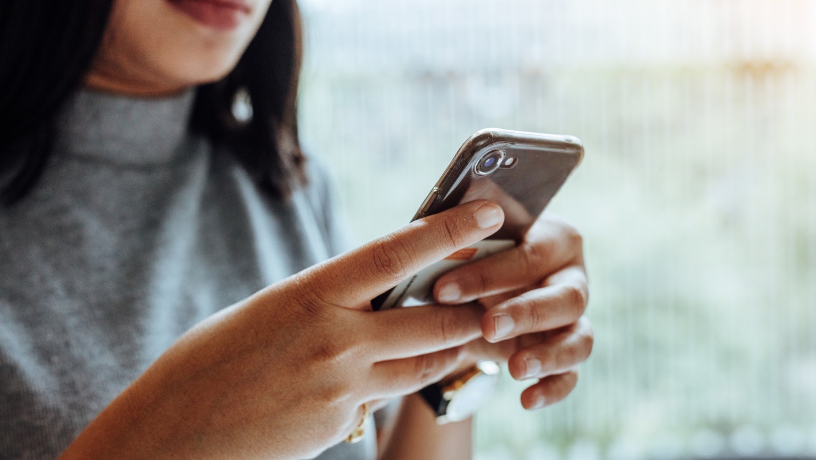 Ta sieć znika z Polski! Play i Orange dają czas do końca roku!