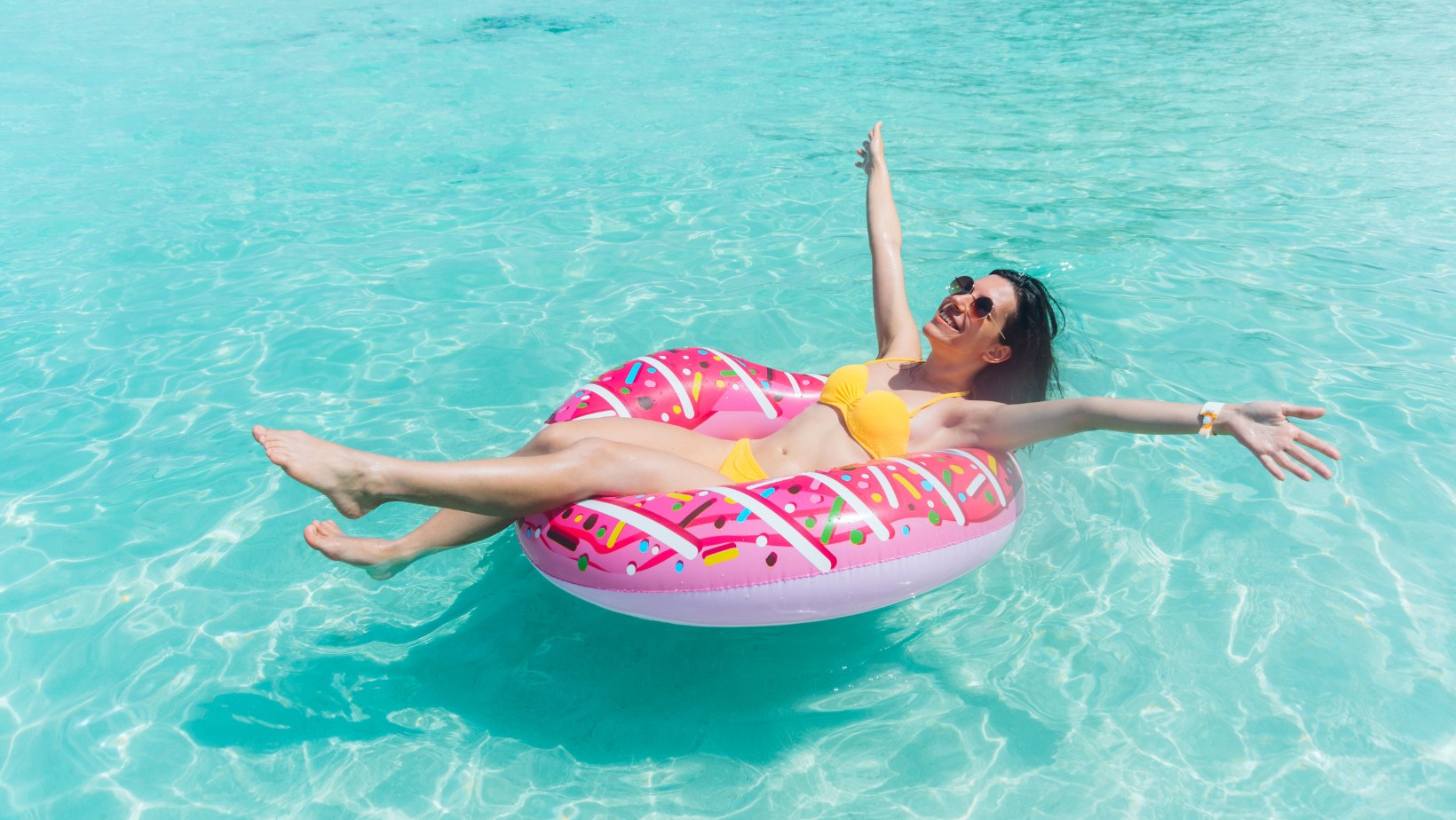 Uważaj na fałszywe oferty wakacyjne! Nie daj się oszukać!