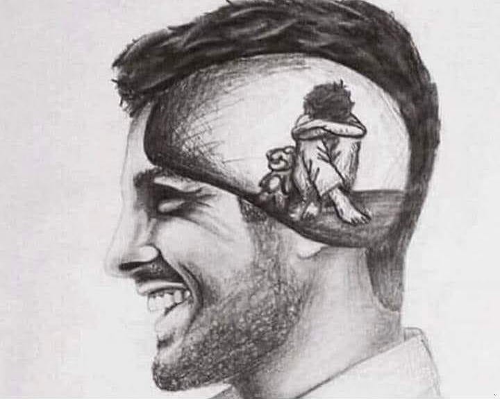 Często uśmiech na zewnątrz maskuje ogromny ból i cierpienie wewnątrz.