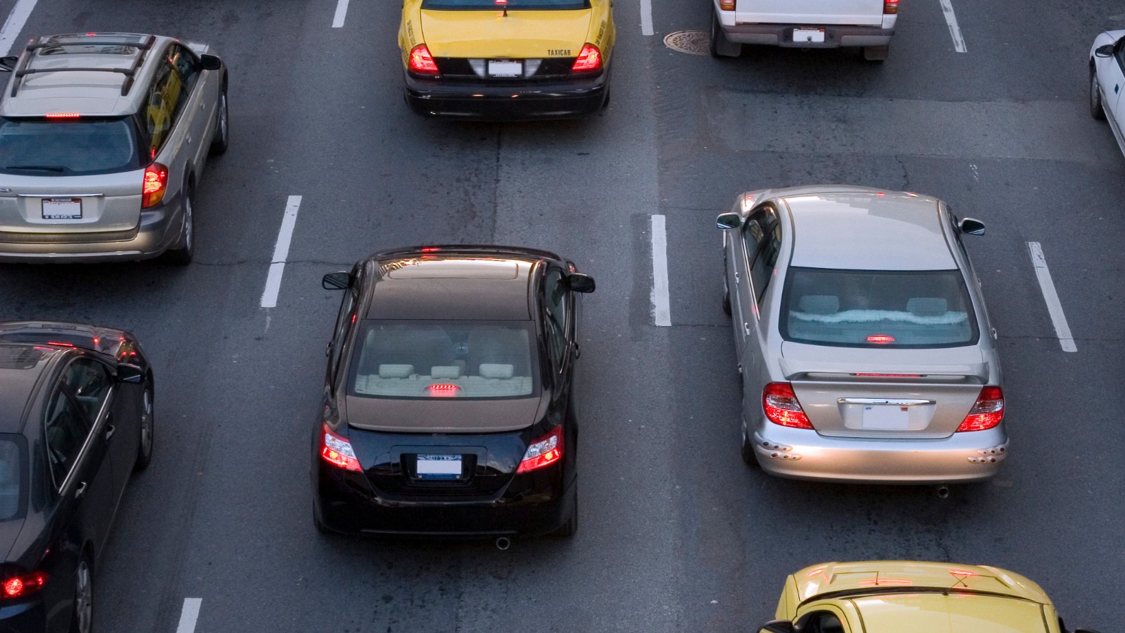 Zdjęcie Będzie podatek od aut spalinowych?! Wyjaśnienie ministra w tej sprawie! #1