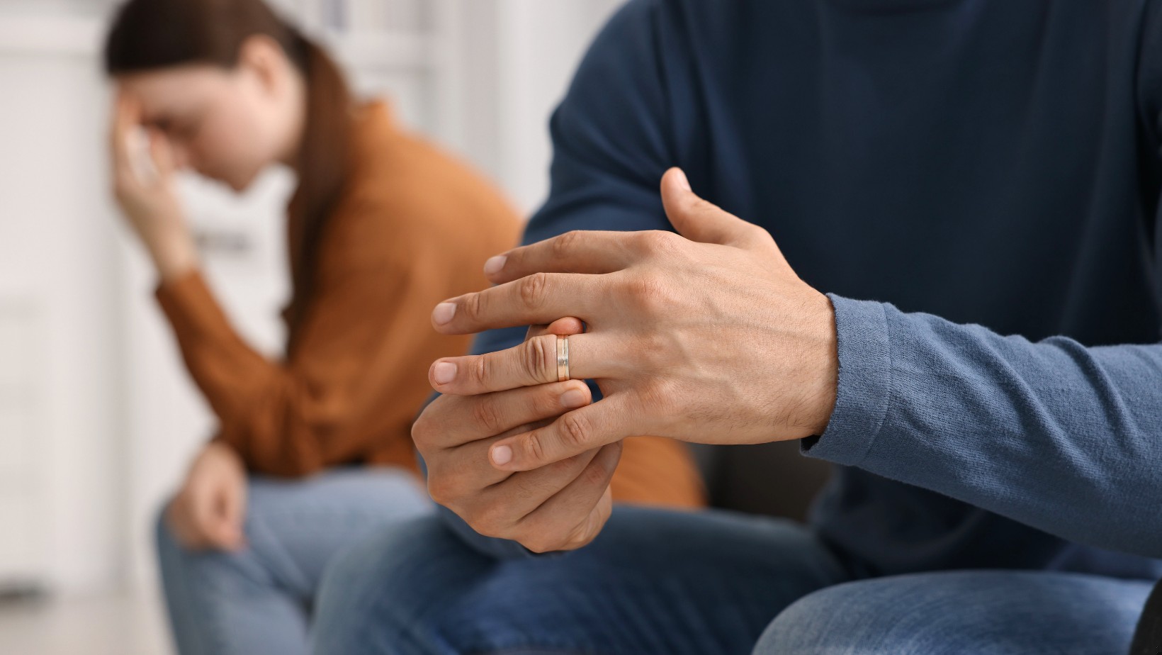 Zdjęcie Uważaj na nich! 7 znaków zodiaku, które najczęściej zdradzają w związkach #1