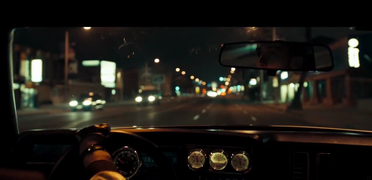 Życie jest jak jazda samochodem. Patrząc w dal, nie dostrzegamy …