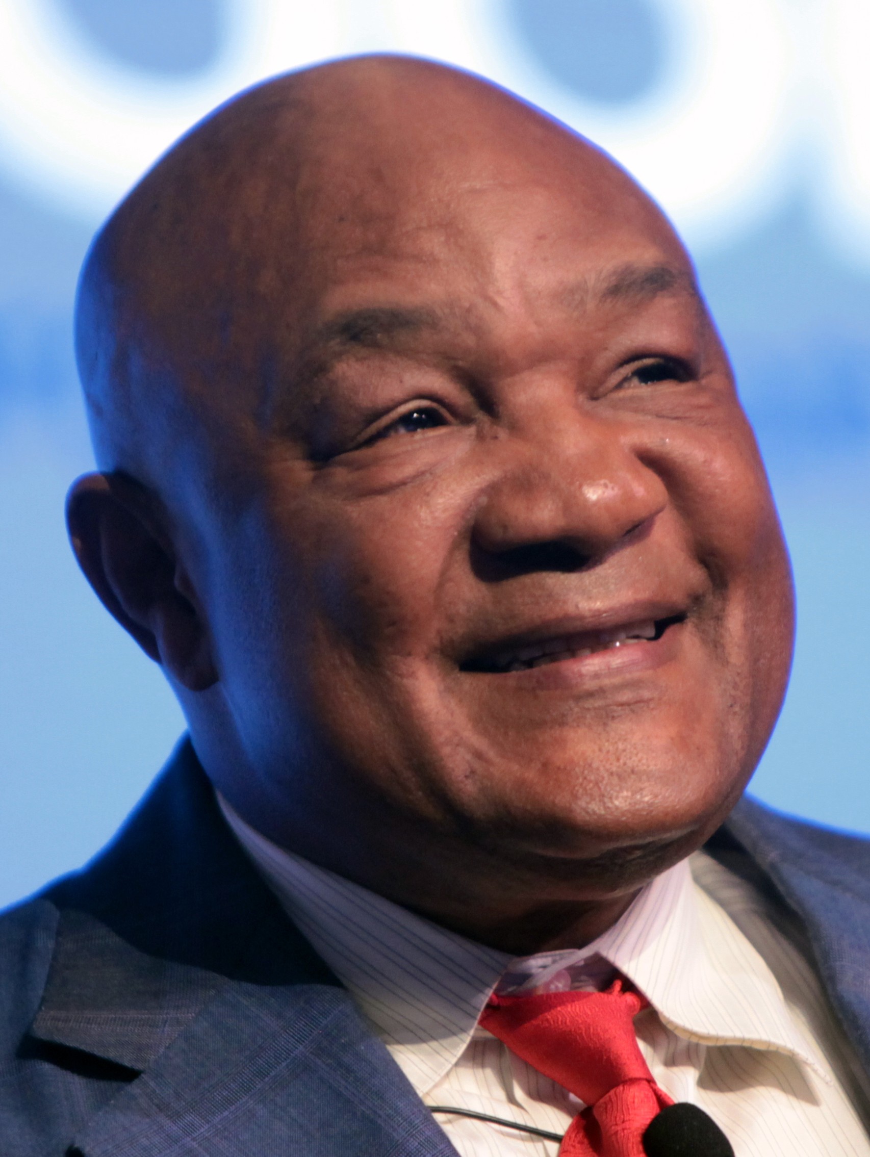 Zdjęcie Nie żyje legenda boksu - George Foreman. Odszedł w wieku 76 lat #1