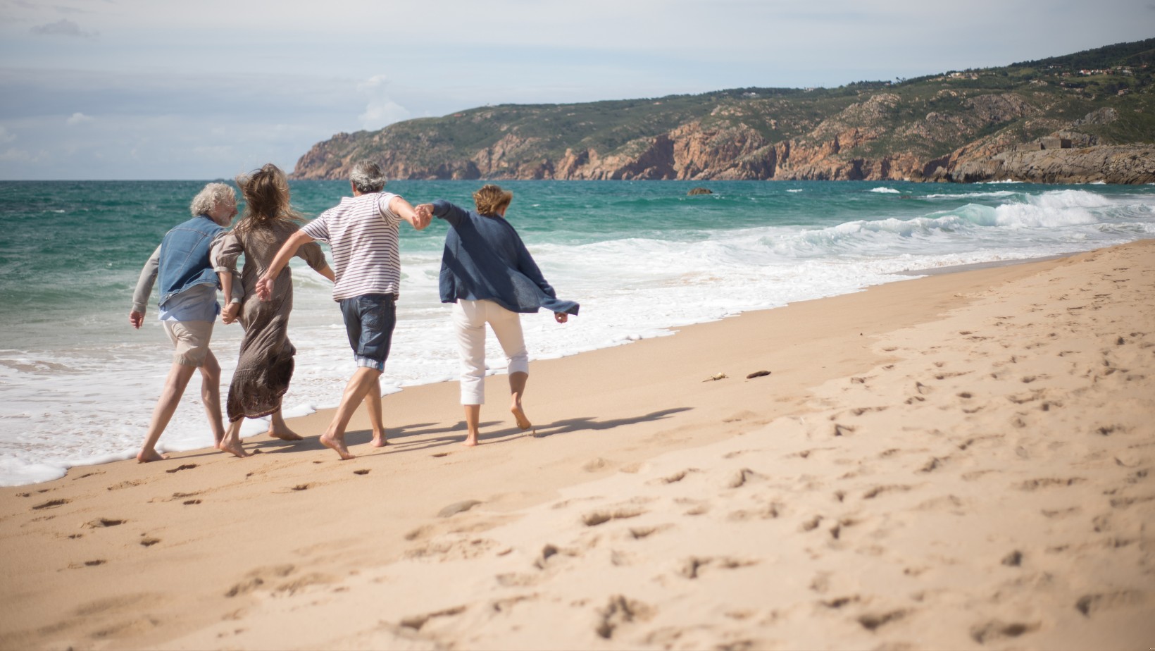 3 tysiące złotych wsparcia na wakacyjny wyjazd! Kto może otrzymać dofinansowanie?