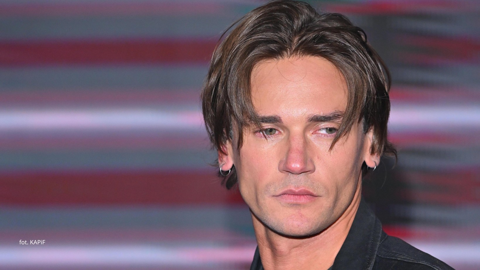 “Przestraszyłem się” – zwycięzca “Top Model” o dramatycznej przeszłości.