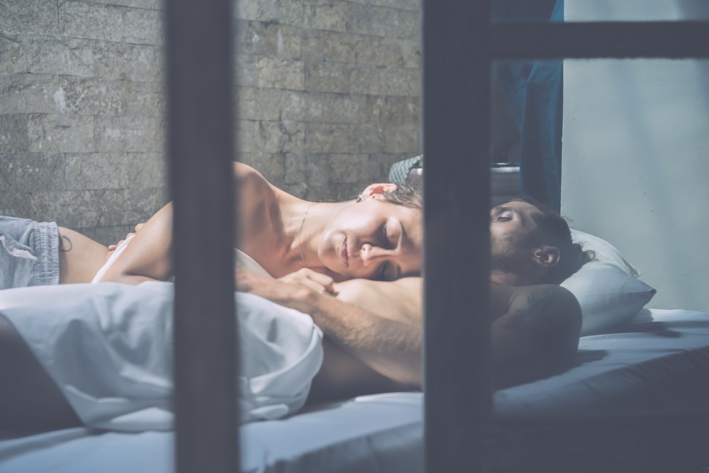 Idealny mężczyzna chroni kobietę jak swoją córkę, kocha jak swoją …