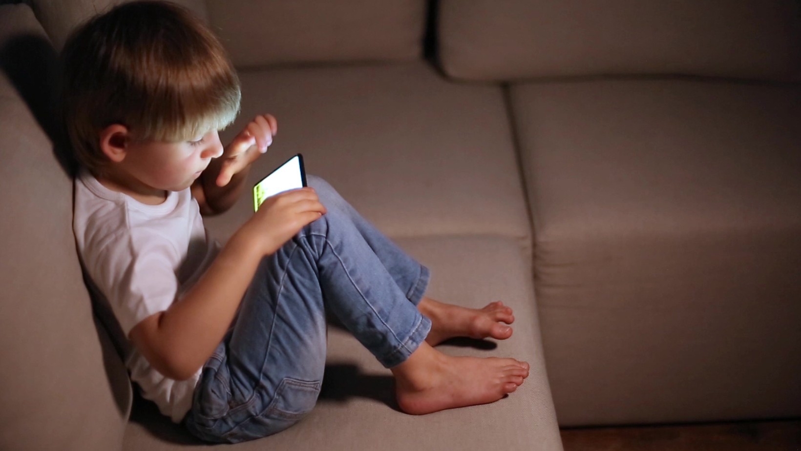 „Trend prowadzi do dramatycznego zjawiska – krótszego życia”- Pilne ostrzeżenie dla rodziców