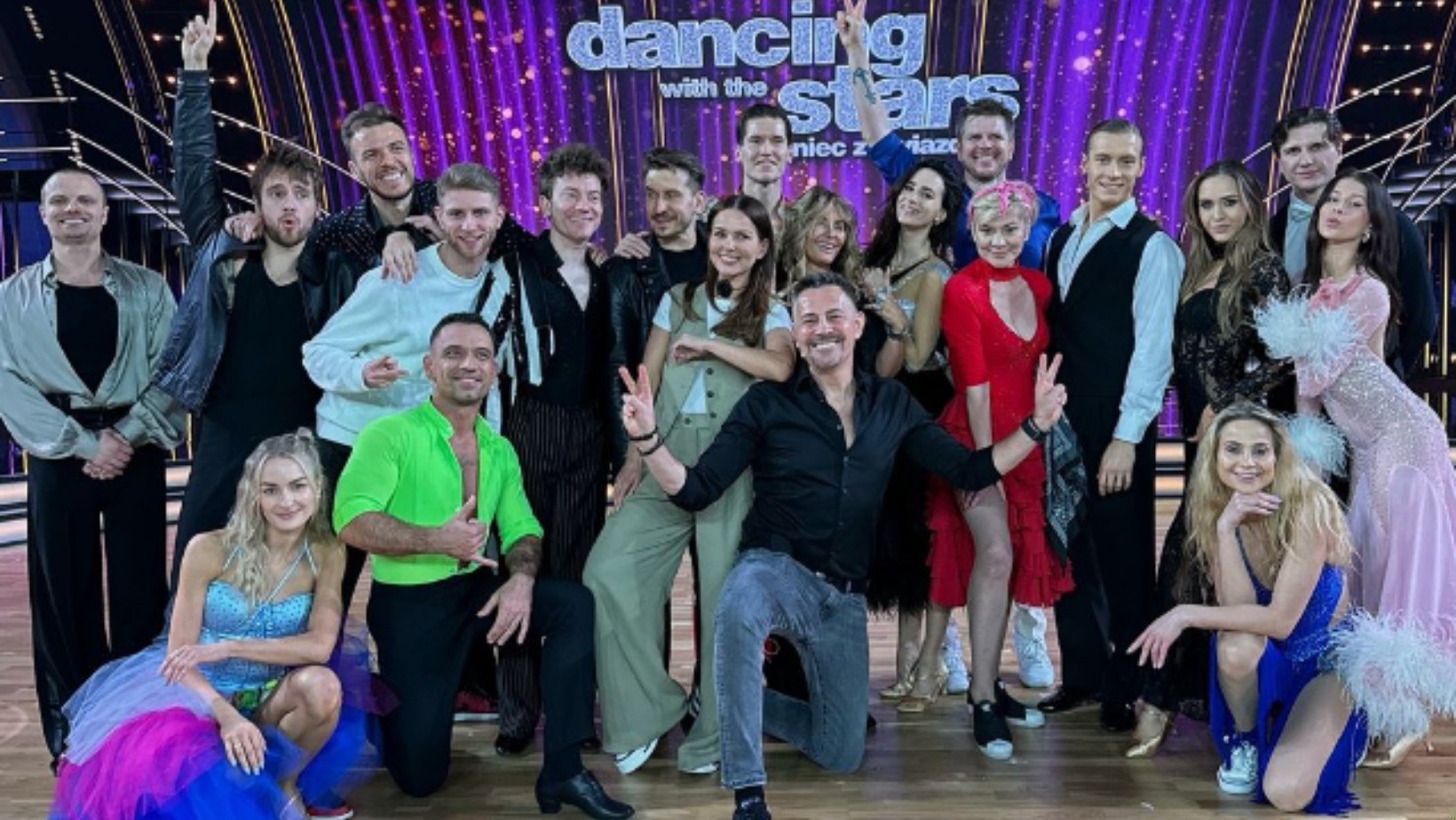 Z „Tańca z Gwiazdami” odpadł faworyt. Widownia głośno wybuczała werdykt