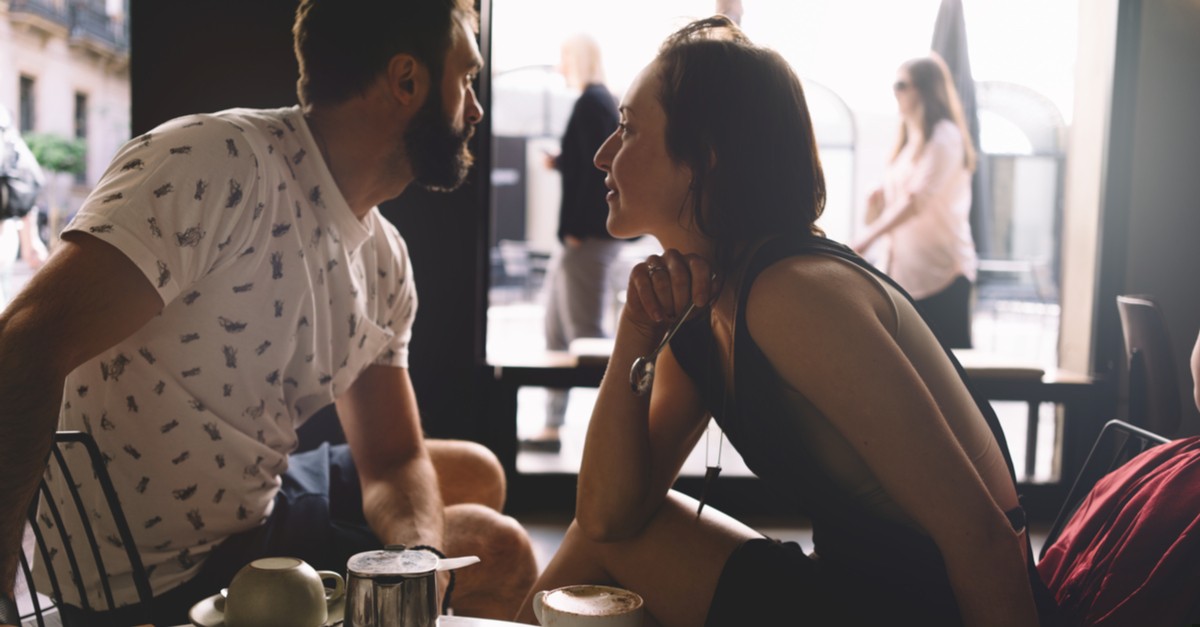 Oto 4 rzeczy, nad którymi prawie każdy mężczyzna zastanawia się przed pierwszą randką!