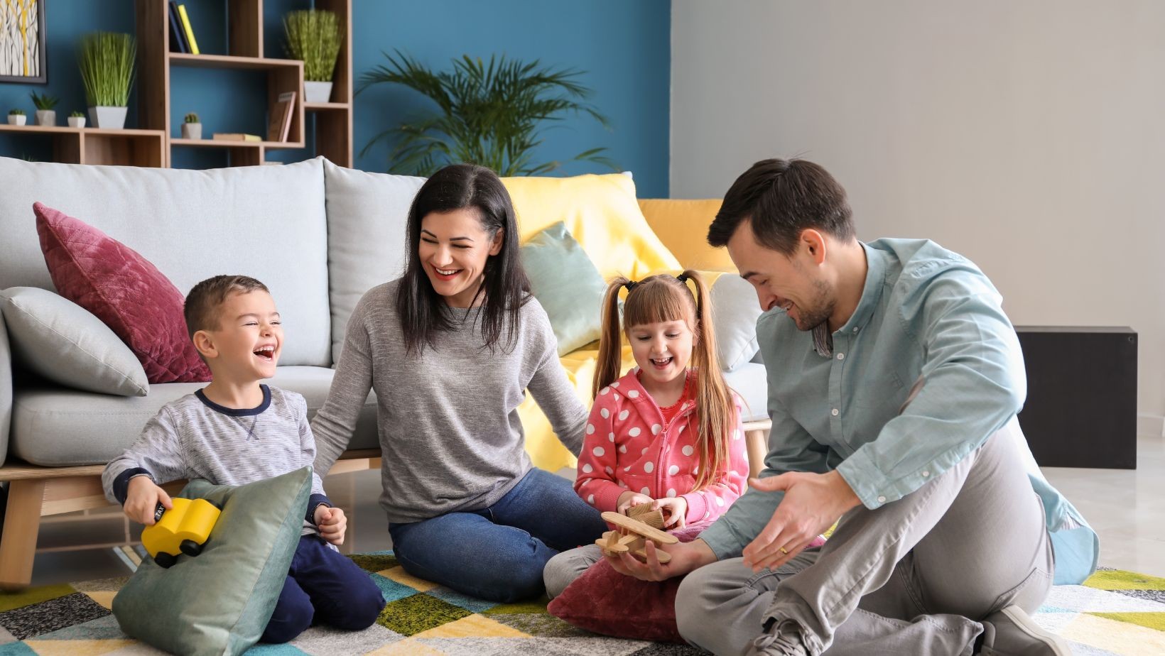 Nowy program „Aktywnie w domu” od października 2024: Dodatkowe wsparcie finansowe dla rodziców