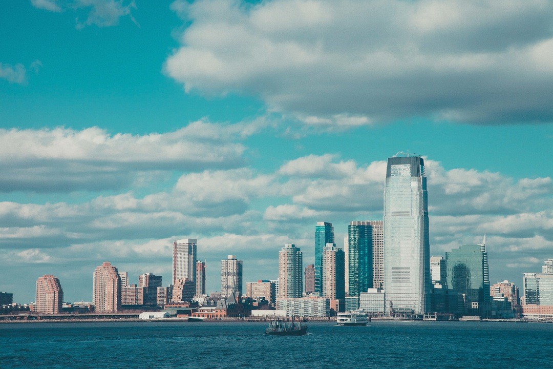 Twoja muzyka nie wiedzie ku muzyce, lecz ku temu, co …