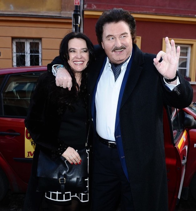 Zdjęcie Grób Krawczyka zdewastowany przez wandali. "Teraz już tak nie będzie" #1