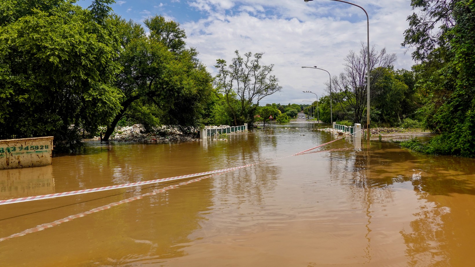 Dramatyczna sytuacja powodziowa na Opolszczyźnie! Ewakuowano mieszkańców!