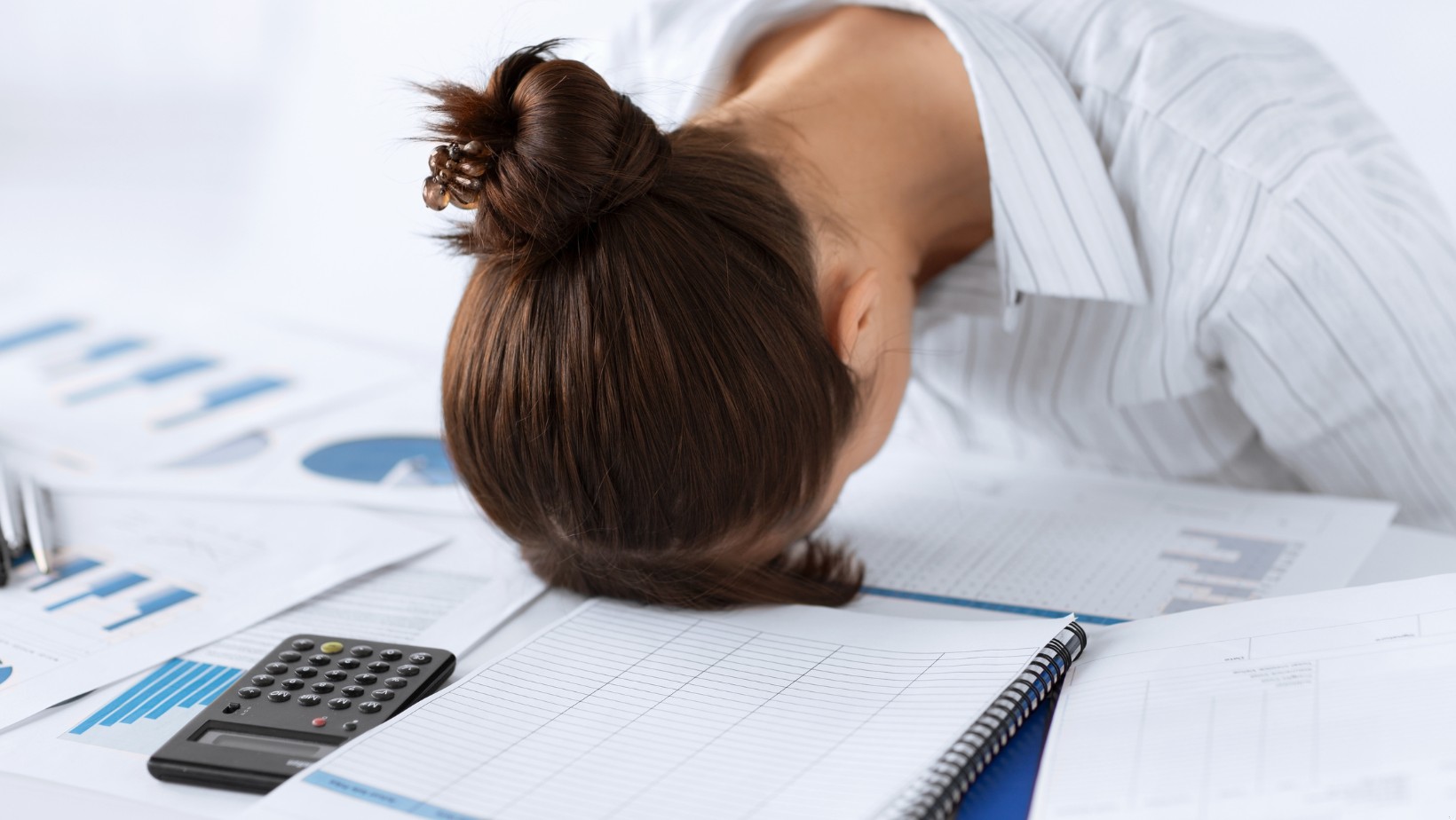 Kobiety pracują za darmo aż do końca roku! Jak to możliwe?