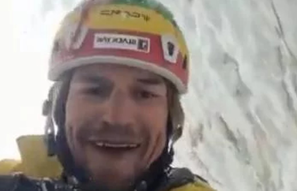 Polak BOHATEREM w Himalajach! Adam Bielecki uratował wspinacza!