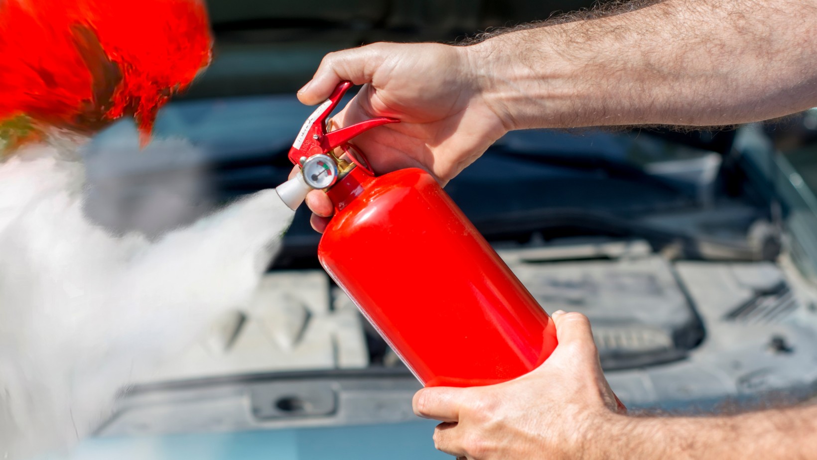 Masz to w aucie podczas upału? Możesz doprowadzić do tragedii w kilka minut!