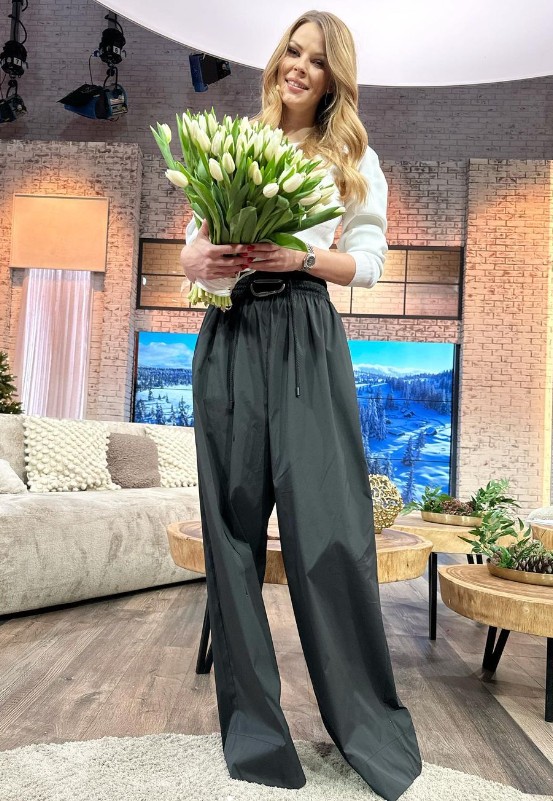 Zdjęcie Zwolnienie ciężarnej Tomaszewskiej z "PnŚ" było nielegalne? Kancelaria Premiera zabrała głos #1