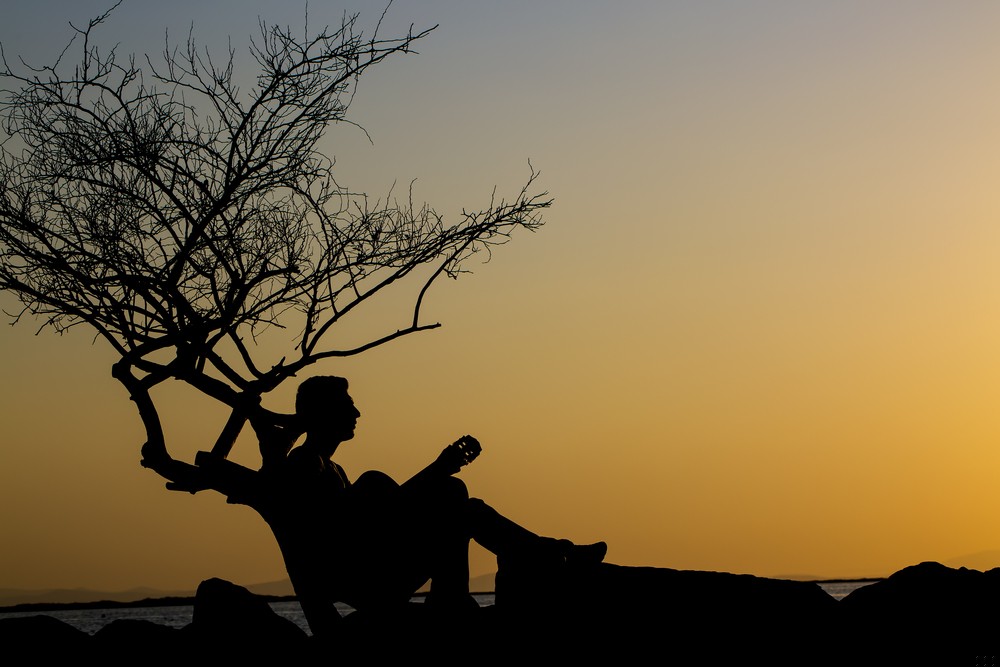 Niestety żyjemy tak, jakbyśmy pisali coś na brudno. Pisarz może …