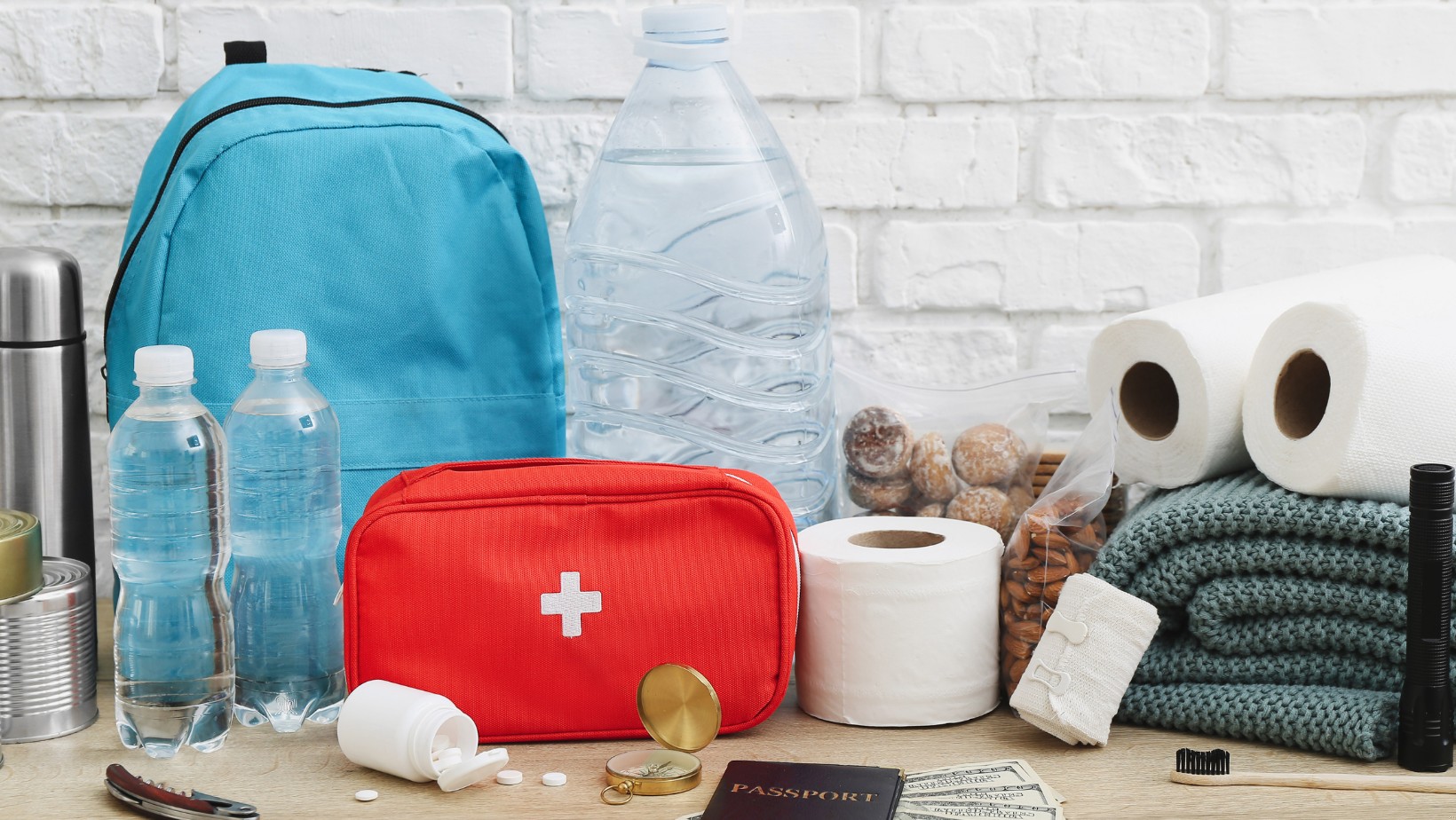 Co powinien zawierać plecak ewakuacyjny?