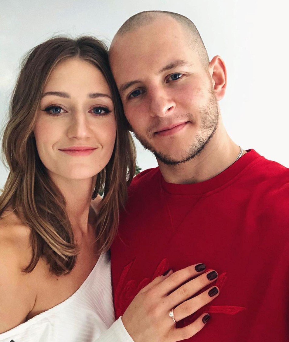 Bartosz Kurek po dwóch latach związku oświadczył się ukochanej