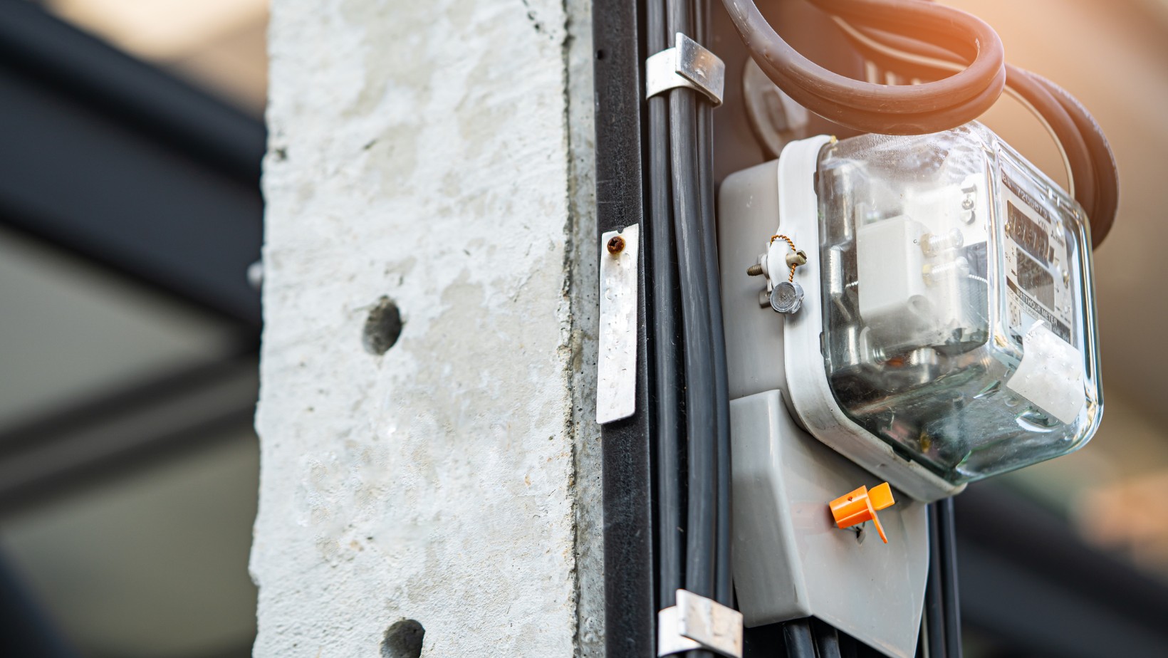 Zdjęcie Ten dokument musisz złożyć do 30 czerwca 2025! Inaczej zapłacisz więcej za prąd! #1