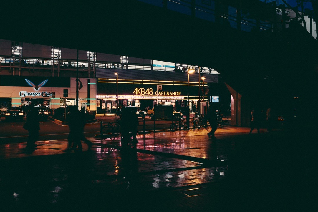 O nic więcej wszak nie prosił – tylko o pracę.