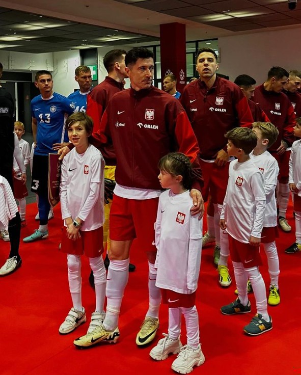Zdjęcie Córka Lewandowskiego zaliczyła debiut na murawie "To było dla mnie marzenie," #1