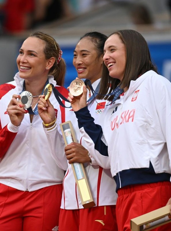 Zdjęcie Pilny komunikat dotyczący Igi Świątek! To tam teraz zagra nasza rodaczka! #1