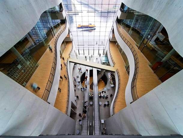 Zdjęcie Najbardziej oryginalne biblioteki świata #2