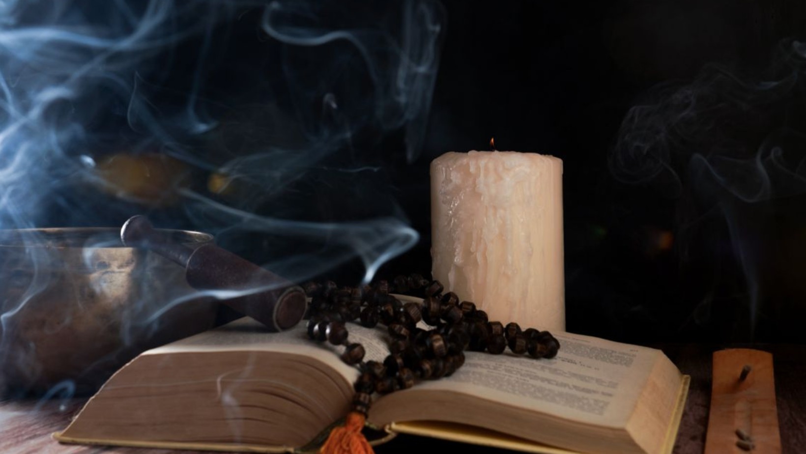 Zaskakujące przepowiednie na ten rok! Co przewidział słynny jasnowidz?