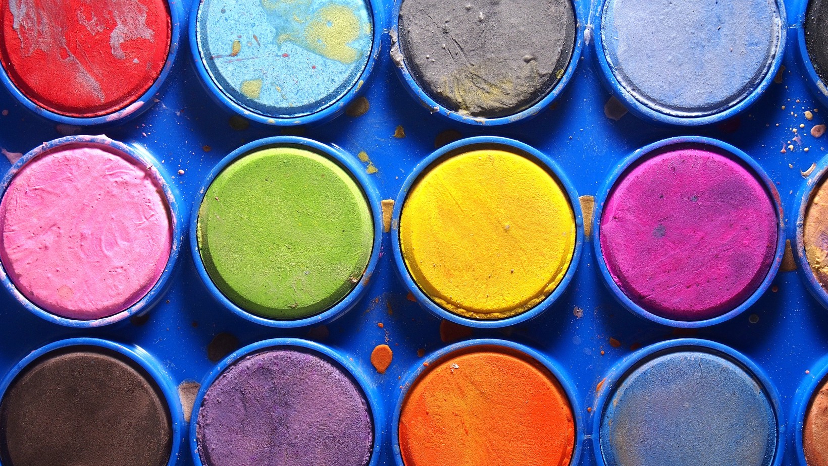 Psychologia kolorów: jak barwy wpływają na nasze samopoczucie?