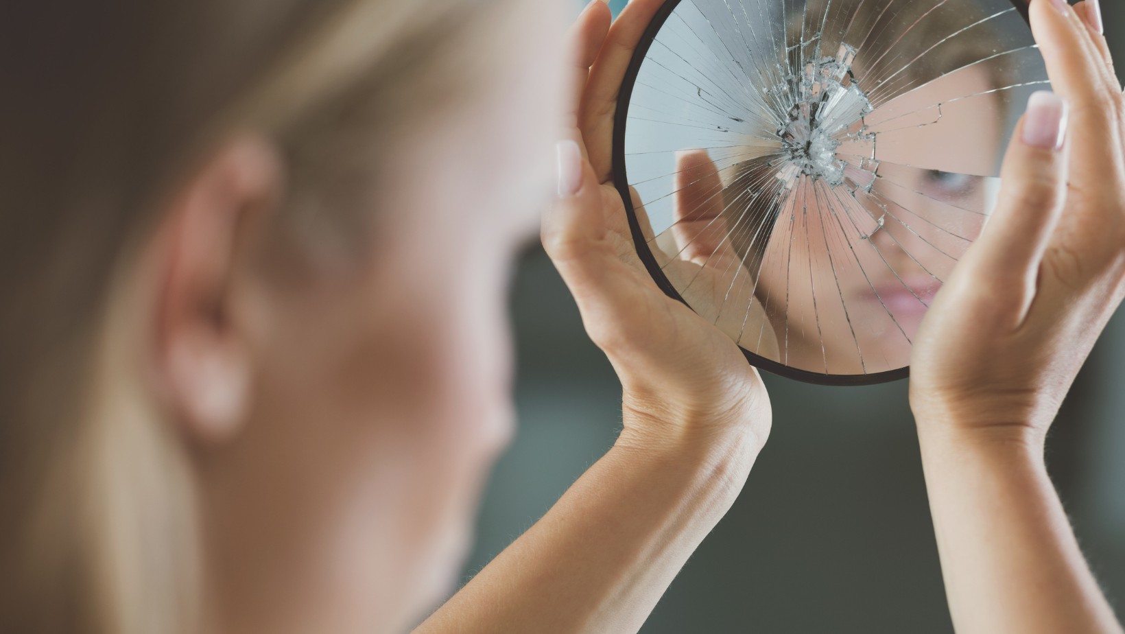 Te rzeczy przynoszą pecha! Lepiej pozbądź się ich ze swojego domu!