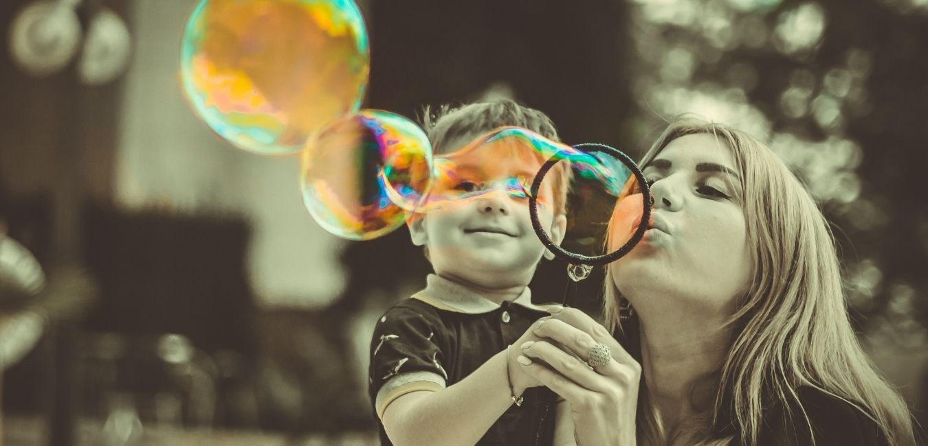 Wychowanie syna. Poznaj 6 wskazówek i dowiedz się, na co zwrócić uwagę, jeśli jesteś mamą chłopca.