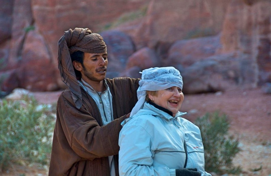 Zdjęcie Poświęciła całe życie dla syna. W zamian dostała od niego prezent, który zmienił jej życie! #3